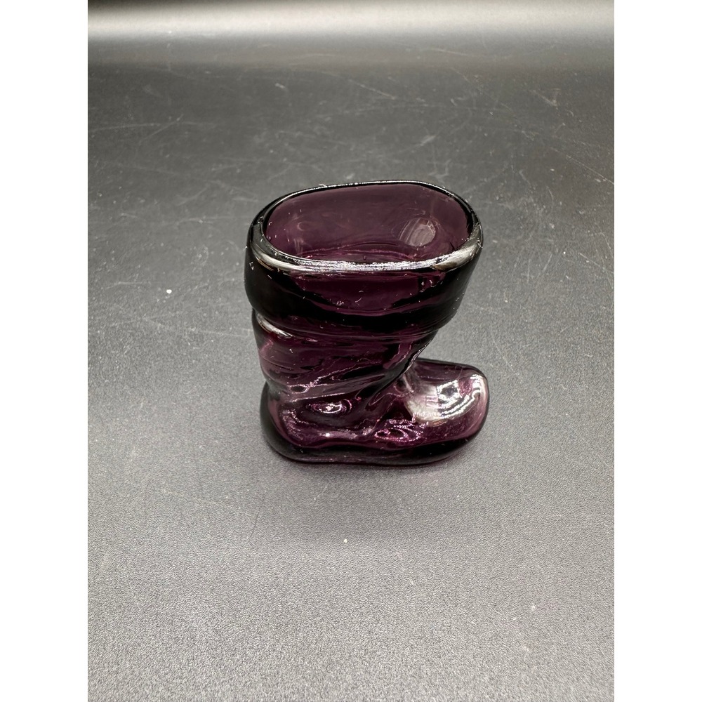 Kumela Boot Shot Glass Toothpick Holder Amethyst Purple Finnish Art Glass 2.5"